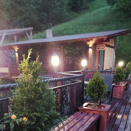 Коло Гір Ξενοδοχείο Kolochava Εξωτερικό φωτογραφία